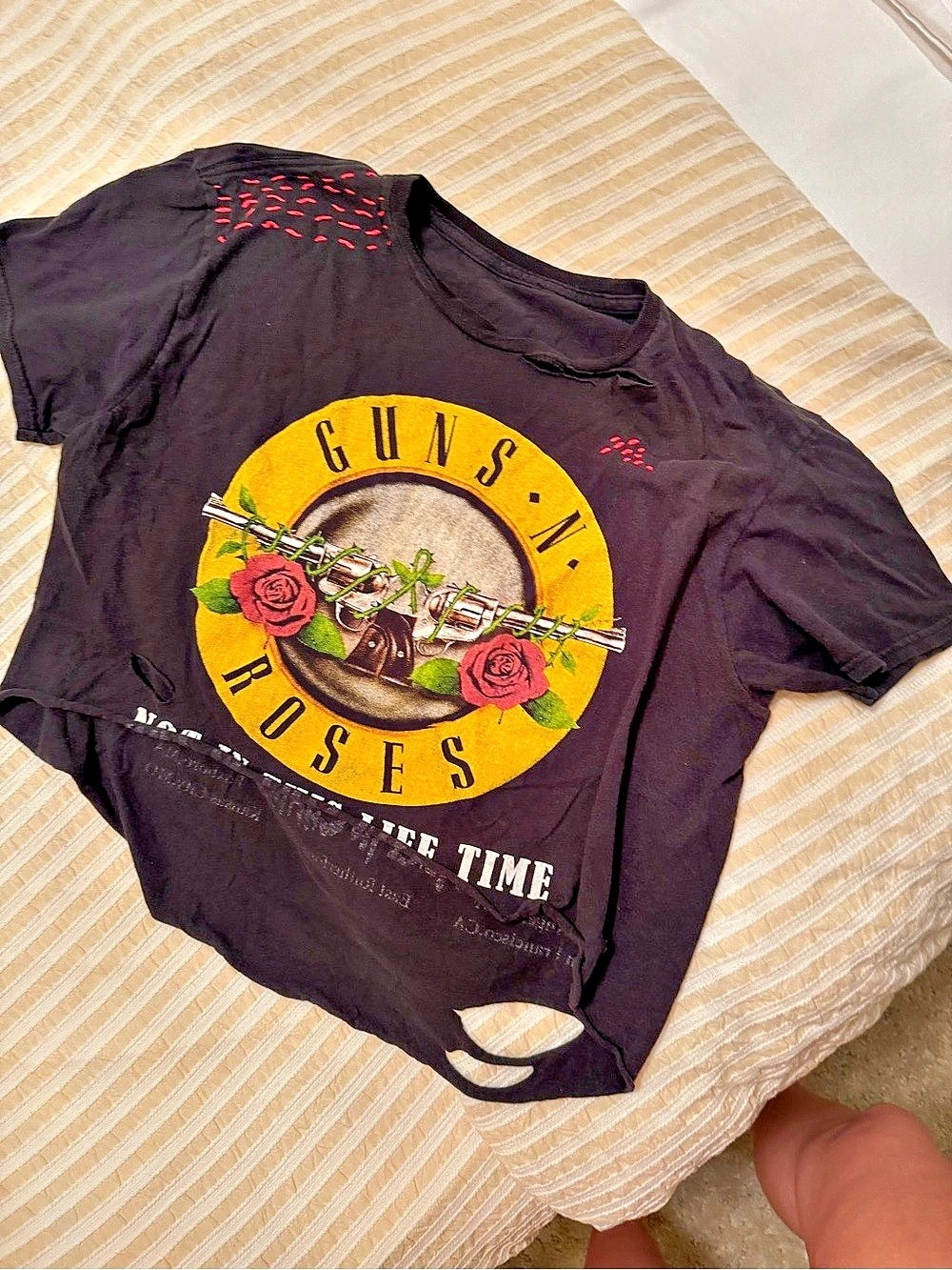 Guns N' Roses Graphic Short Sleeve Tee shirt - Black XS